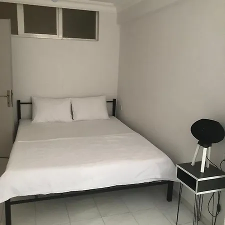 Luxurious 1 *